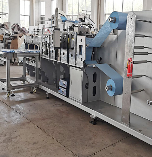 Non woven fabric foot cover manufacturing machine